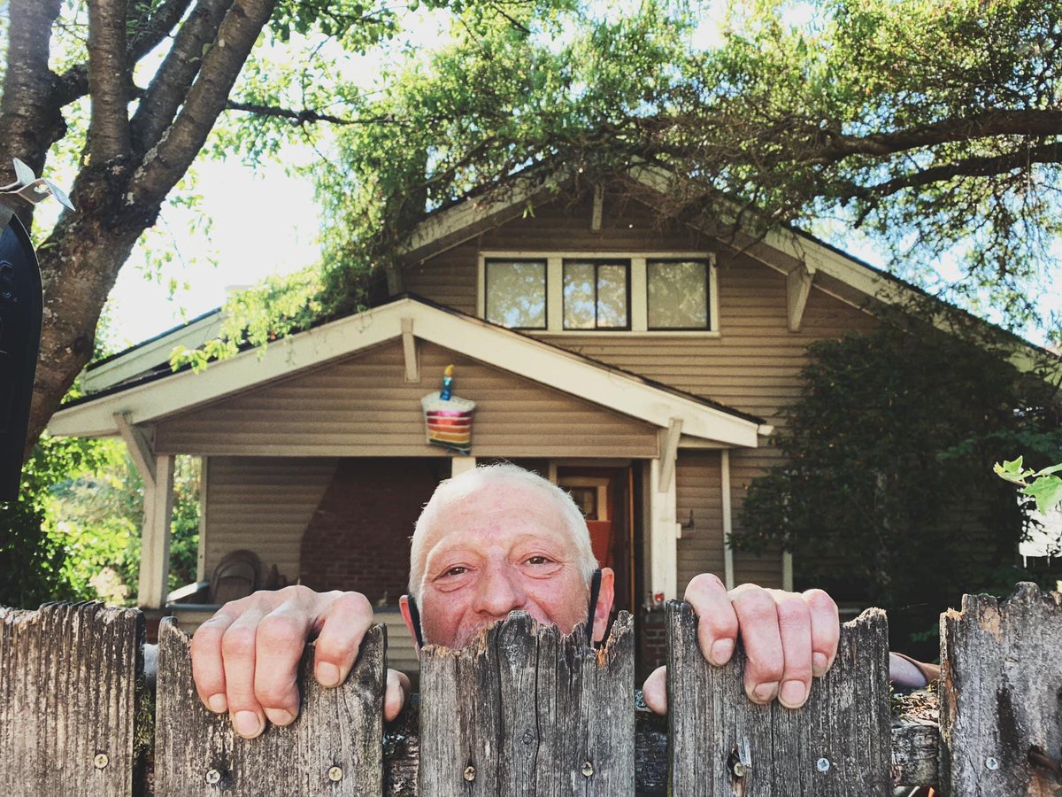 mudhoney tweet media