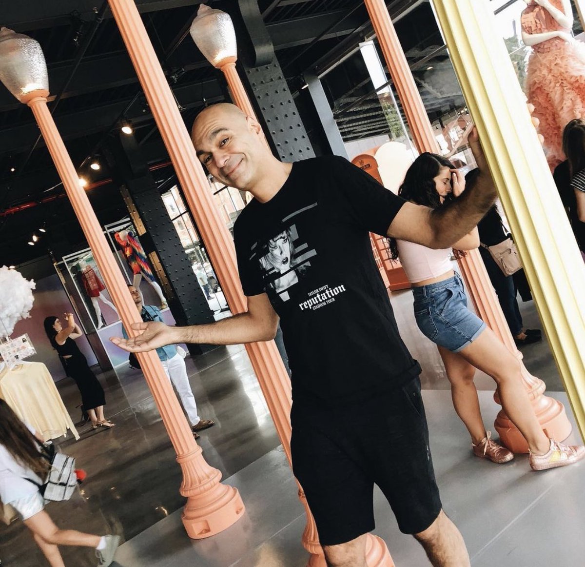 more of us at the pop up last year to celebrate  #OneYearOfLover !!!  @taylornation13  @taylorswift13