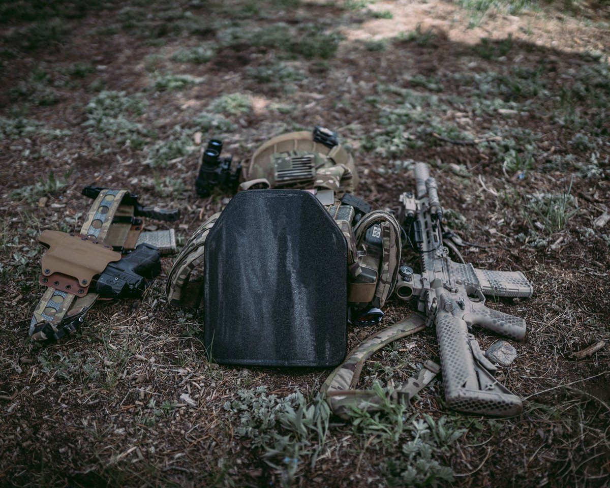 Tools of the trade 

#tacticalgear
