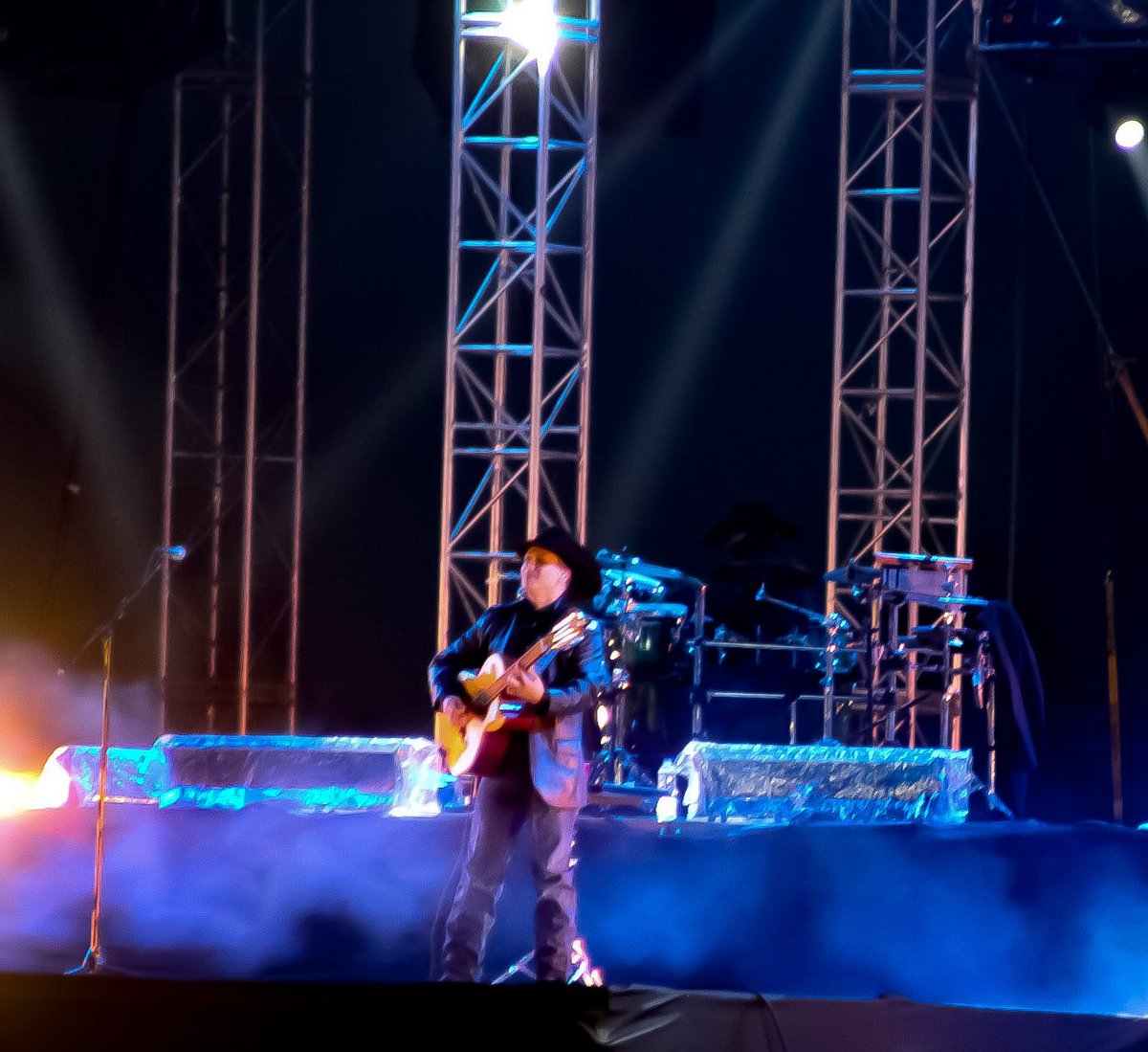 Tiqfun's tweet photo. Nos lanzamos al #AutoConcierto de @IntocableRJM en el @CDPegaso. #DesdeTuAuto. Aquí te dejamos las imágenes del evento.
📸: @andygovaa
#DriveIn #Concierto #AutoShow #Intocable #RickyMuñoz #ForoPegaso #Toluca #Edomex https://t.co/8ziY9GvPVQ