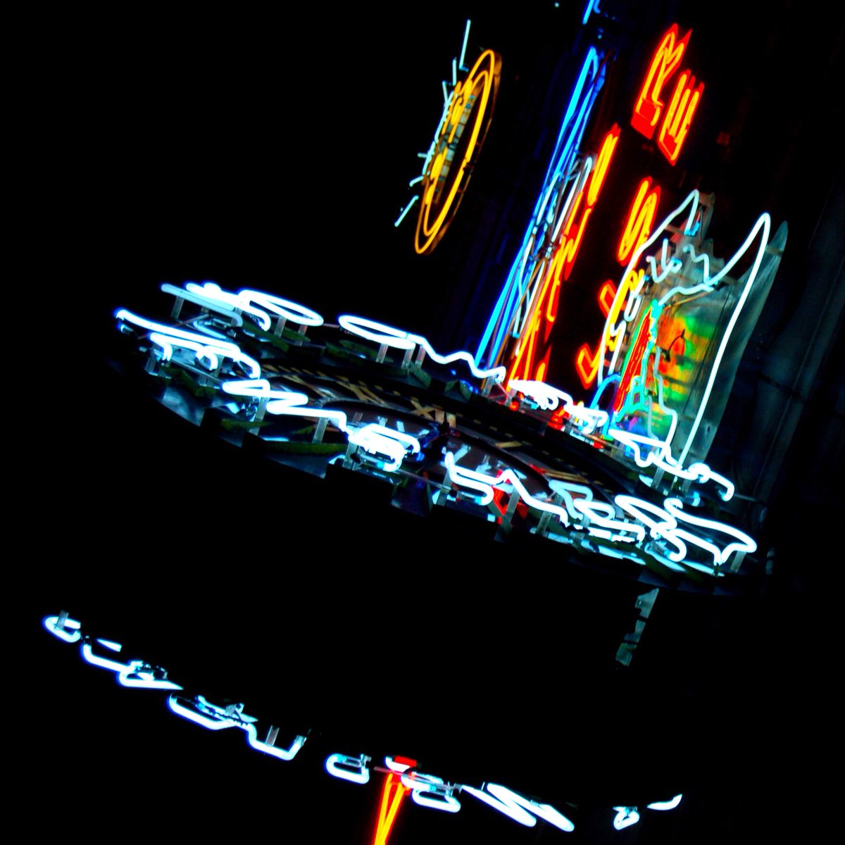 Some meet under the Happy Ring, others at home & then head out. The Long Hall was a regular meeting place - one of the few relicts of old decency. Here art nouveau glass glows, Phil Lynott sang & conversations embrace.