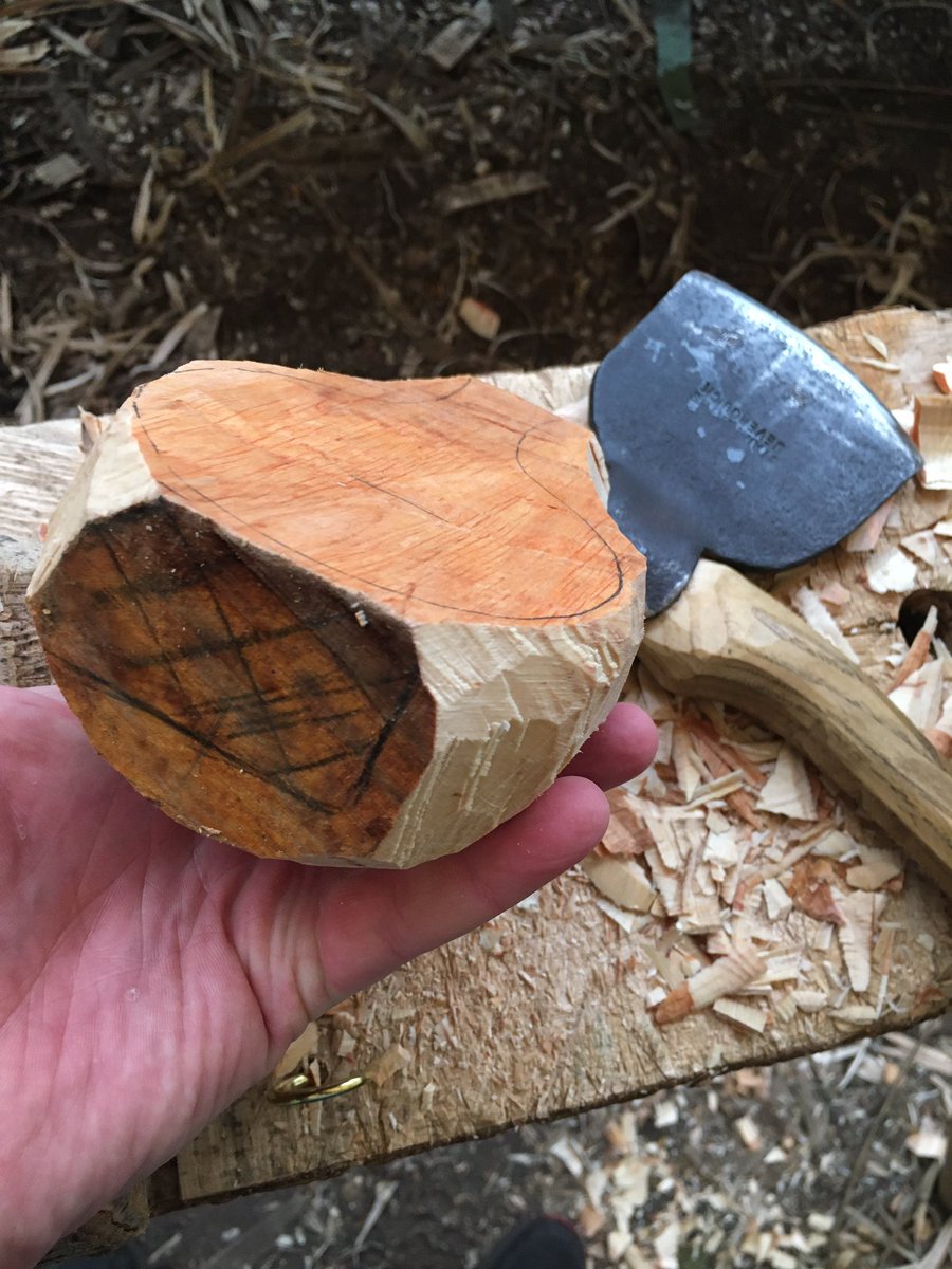 despite it raining all day since arrival today has been a truly excellent moment for my personal wellbeing..!? an interesting insight into the  #Kuksa history from  @adamson_craft and it was straight into the socially distanced carving action.. more  #NTUmakerclub inspiration.. 