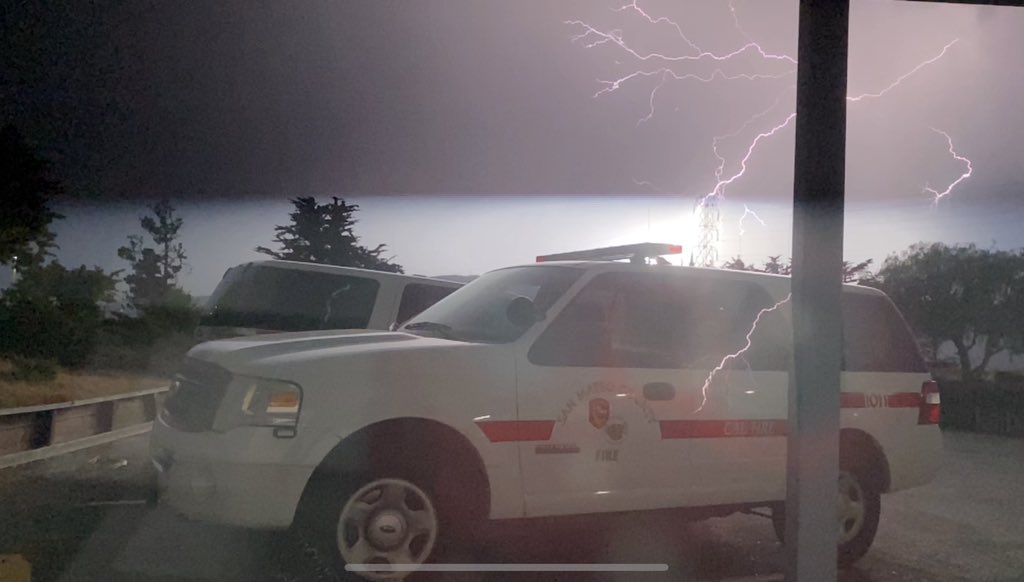 CAL FIRE CZU tweet media