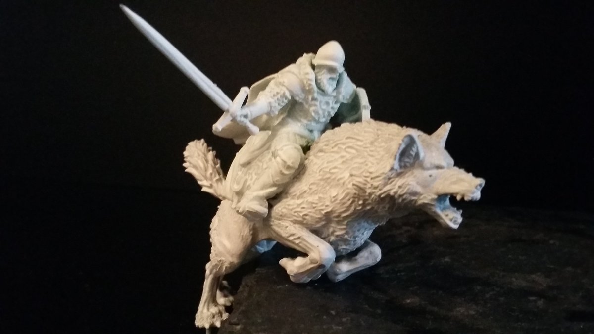 tomrobo23's tweet photo. my WIP Honour Guard. Knights on Aralez made from house stark outriders and mierce freawolf. a nightmare of cutting and gluing but it came together really well https://t.co/YU133tmLlQ