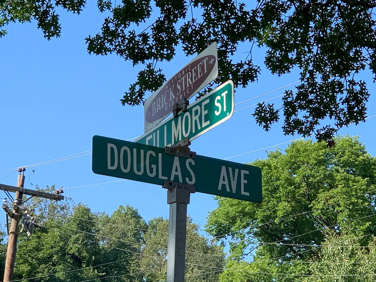 One block over, Cass and Douglas Avenues intersect with Fillmore St. Another example in the long line of mediocre nineteenth-century presidents, Millard Fillmore was perhaps the figure most responsible for the Compromise of 1850, including the infamous Fugitive Slave Act. /22