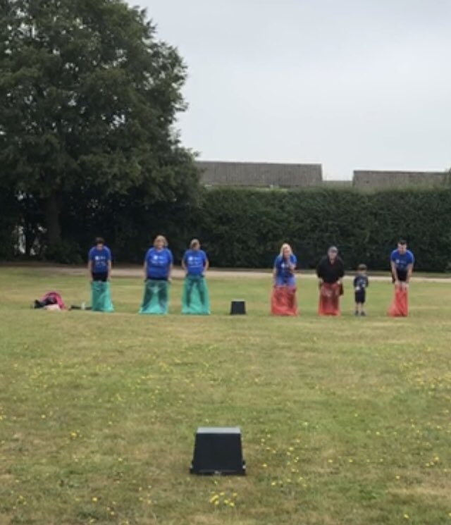 Pioneertracy's tweet photo. @Pioneertracy Morley Road week 2 raising money for mind 👏👏 @webblegs78 @EmmaSteadman11 @CommunityKim @coopuk @MindCharity #ItsWhatWeDo https://t.co/lzG7BrUbNn