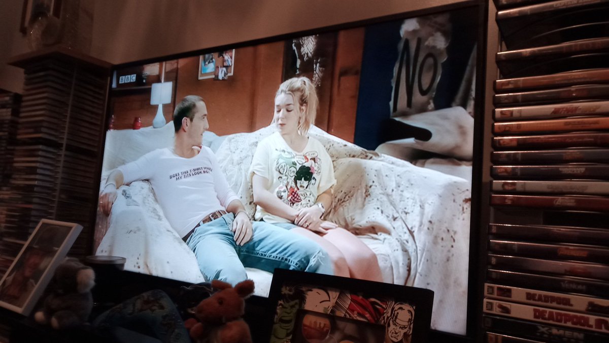 jezbit1220's tweet image. Binge watching #TwoPintsofLarger @Mellor76 my favourite show ever it's still so funny