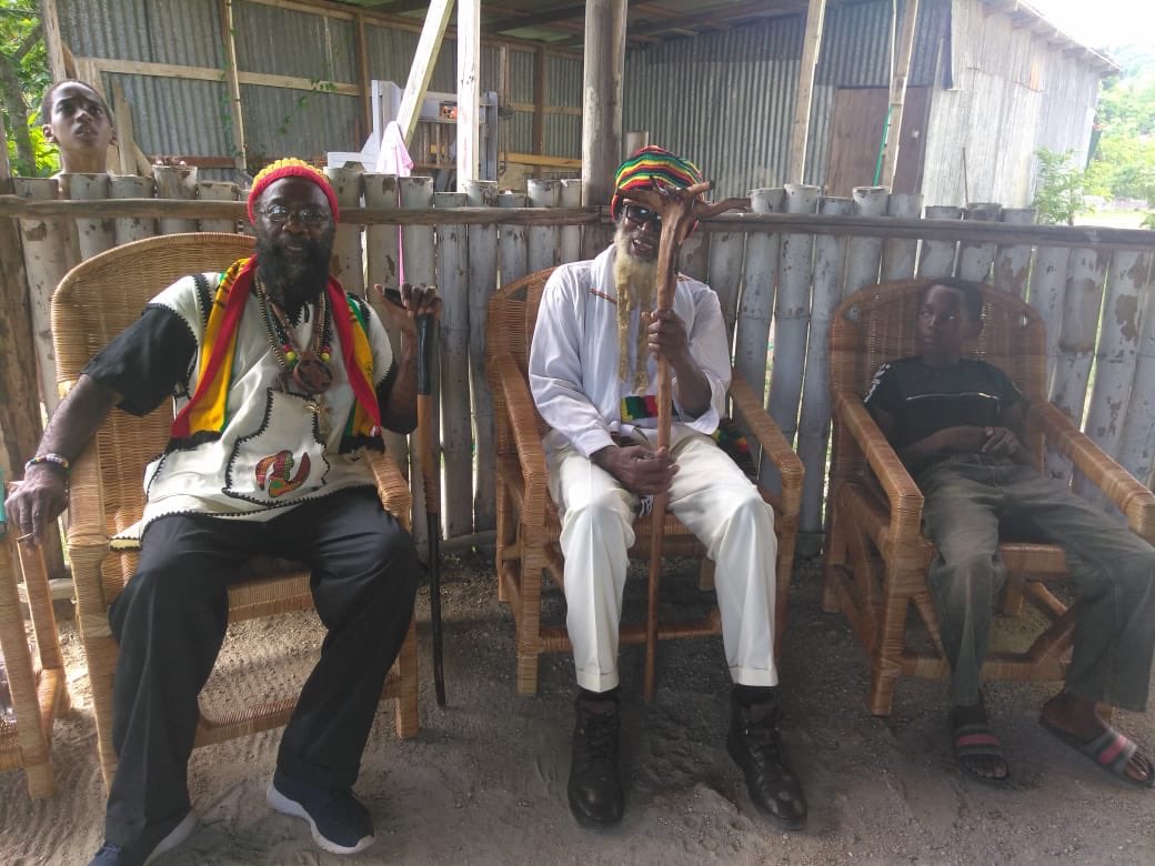 Greetings from the Hilltop Tabernacle @heritageestatesja before Sabbatical Devotion yesterday. Iyesus Kristos said “But Jesus said, Suffer little children, and forbid them not, to come unto me: for of such is the kingdom of heaven.” Glory to JAH