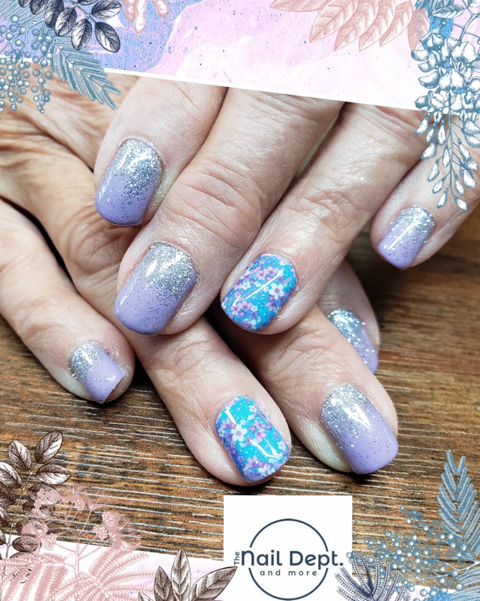 TheNailDept's tweet photo. Gel polish, foils and glitters. Done here @naildepartment .
#naildepartment #nailart #nailsofonalaska #nailsofholmen #nailsoflacrosse #couleeregionnails
Call 608.780.0032 to schedule an appointment or book online https://t.co/6kKsVKACIl https://t.co/NeJI33lqVk