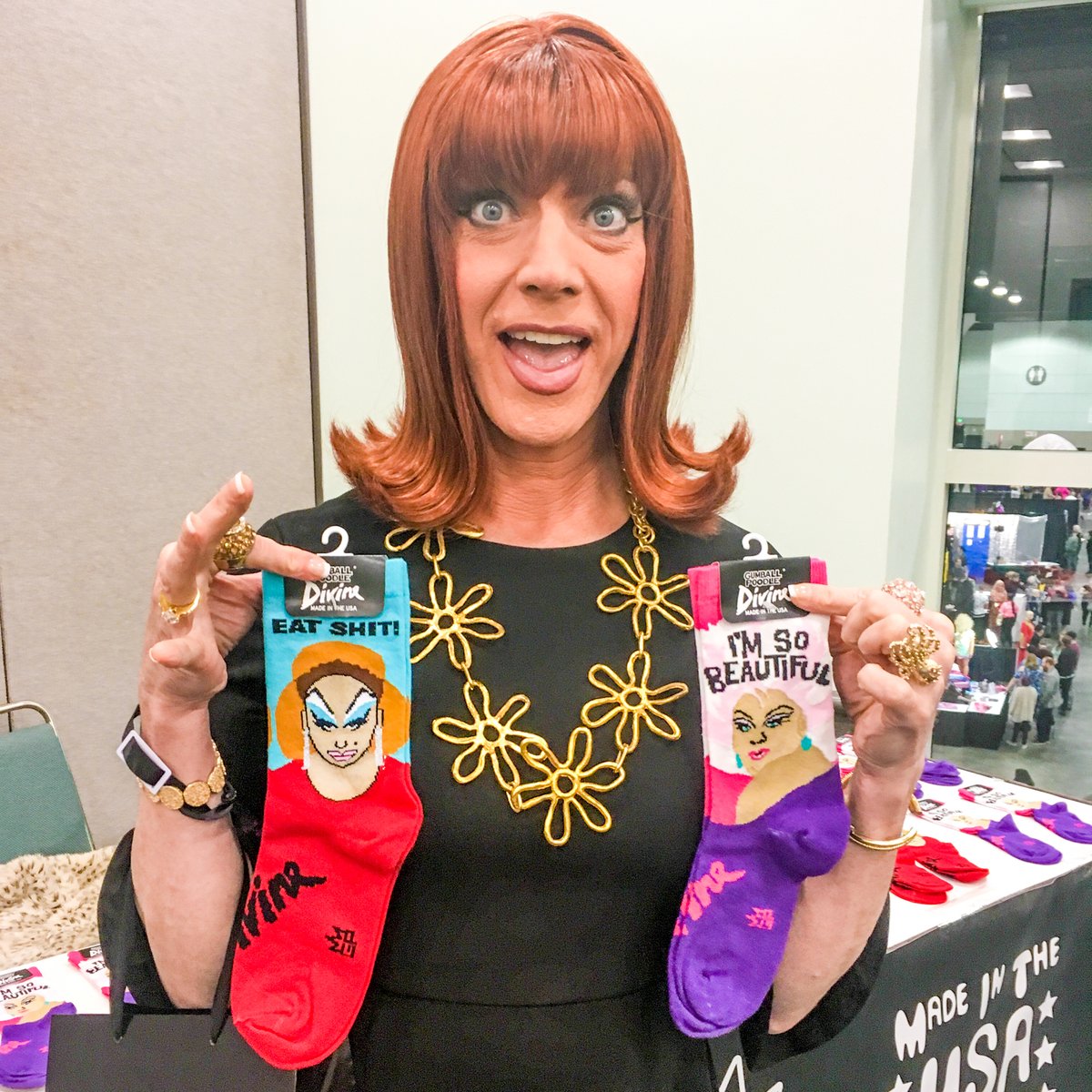@misscocoperu has her Divine socks - do you?? 💄💋

#divine #socks #socksoftheday #misscocoperu