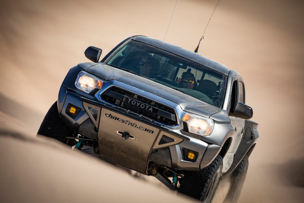 BFGoodrichTires's tweet photo. A little wheeling and a lot of shenanigans: Check out Total Chaos Fabrication’s recent trip to Death Valley to test out some new builds. #BuiltOnBFG #WeLoveDust
Instagram // 📸: _jim_bob https://t.co/lbhcaeTAcx