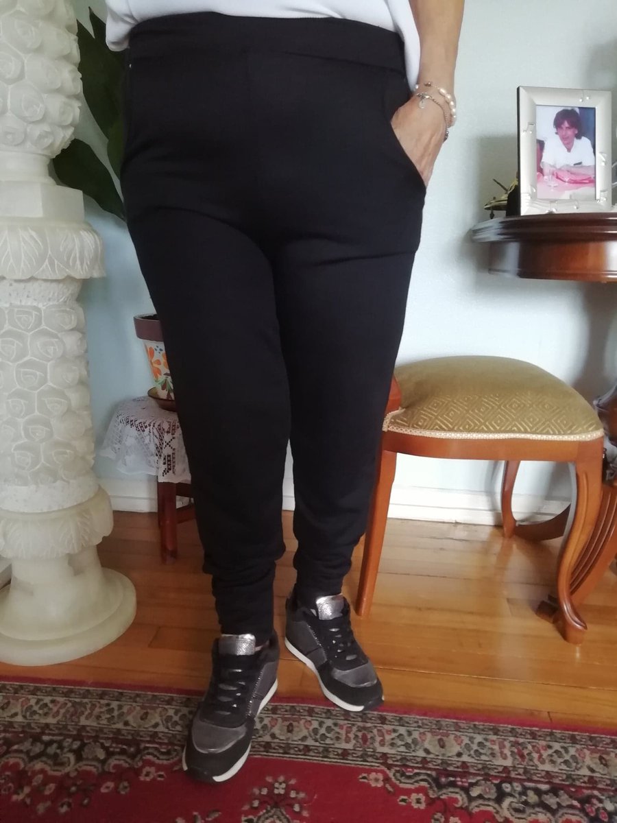 Belswan77's tweet photo. Hola guapísimas!!
Ya tengo nuevo post en mi #blog!! Esta vez os hablo de mis nuevas prendas de vestir de la tienda online @femmeluxeuk @femmeluxeuk . He quedado encantada😍
https://t.co/7tLGgAZfsX https://t.co/TOdzm1FPac