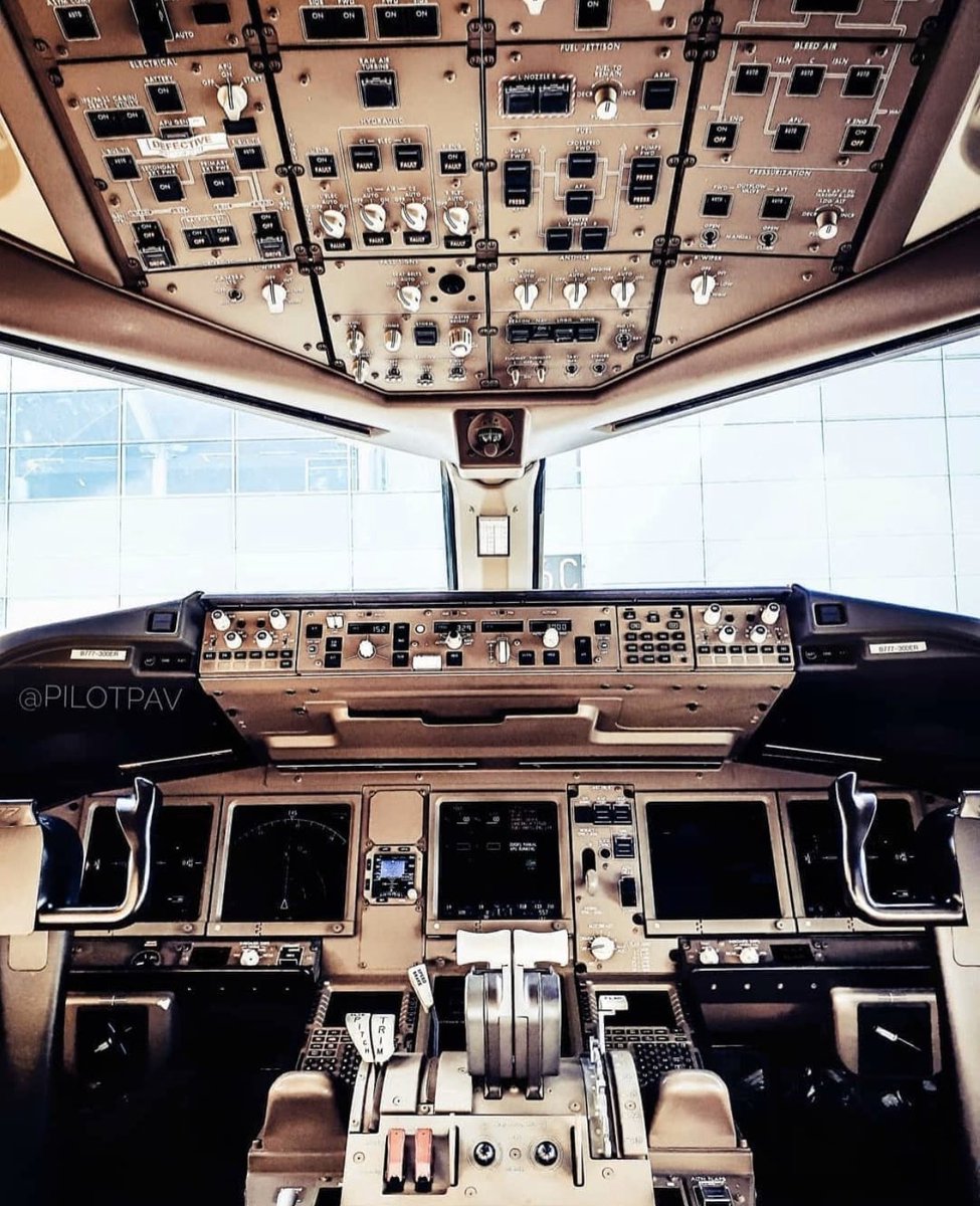 pilotsdeck's tweet photo. 📸 : by pilotpav

https://t.co/sRpjnJGPc6

#pilotsdeck https://t.co/mfMyup8PVu