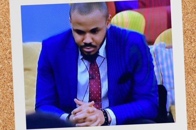 Emmydavis89's tweet photo. When @UBAGroup CSO looks this way, you know there is a customs transaction that needs urgent intervention... Remember, "No Transaction Must Fail" #AfricasGlobalBank #UBACares #BBNaija #bbnaijalockdown2020 https://t.co/itACNk0JHf