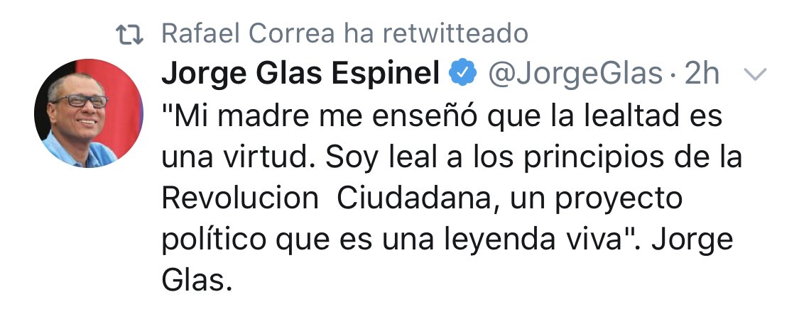 CuenteroMuisne's tweet photo. Excelente trabajo de la mamá de Glas en enseñarle lealtad. Pésimo trabajo en enseñarle honradez. https://t.co/1cRiwrI0eQ