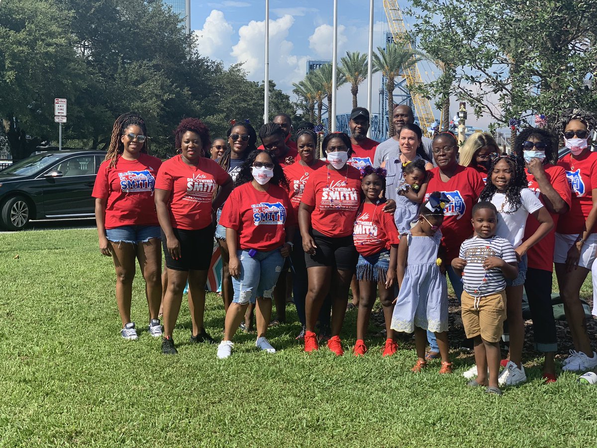 VoteSmithDist4 tweet picture