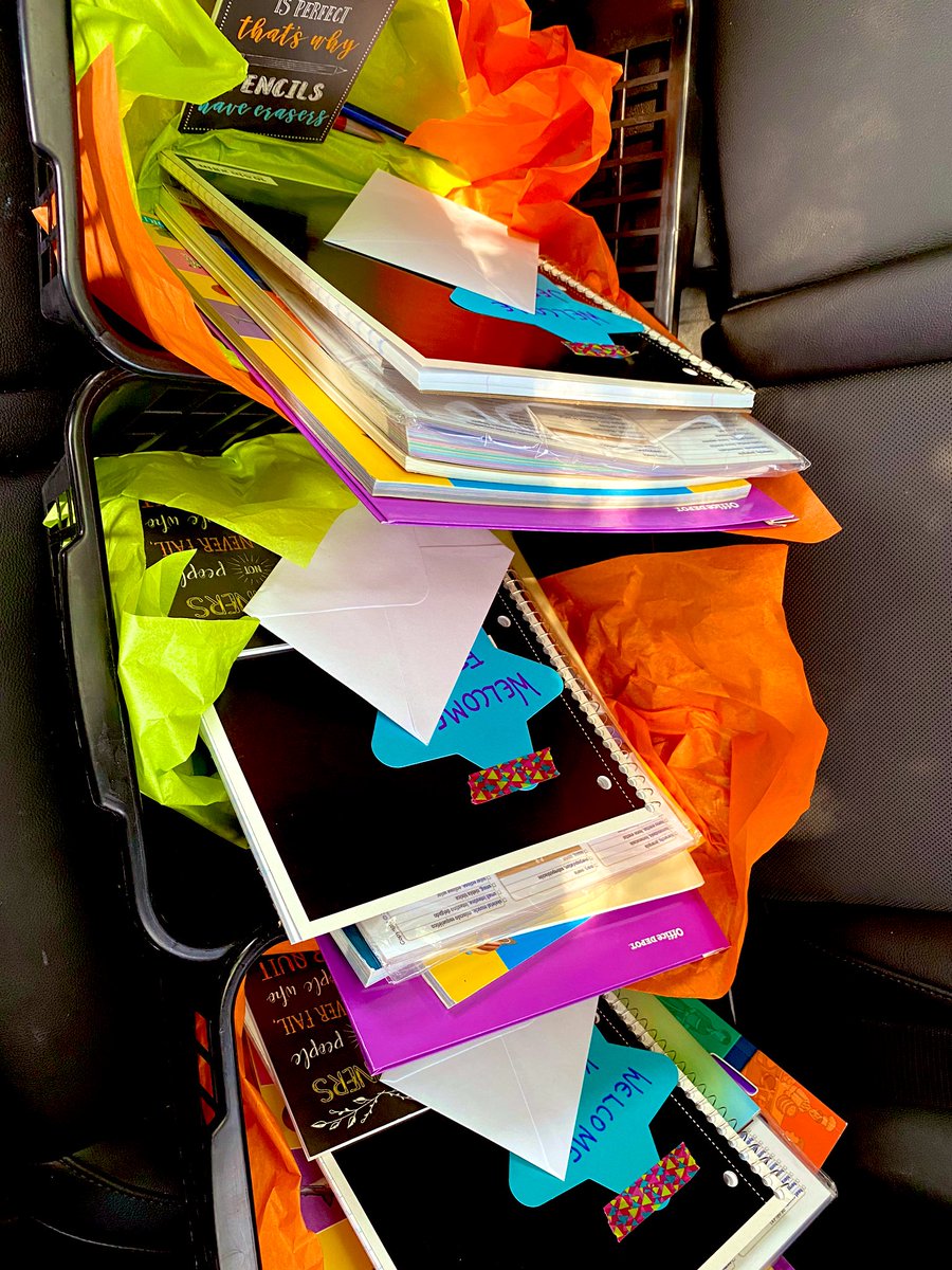 booher_ms's tweet photo. I’ve had all sorts of anxiety and feelings this year, but delivering welcome baskets to my newcomers and making sure they know how to log in for the first virtual day of school tomorrow filled my heart. 🖤❤️#BBMSBeBetter #BBMSProud #B202andBeyond https://t.co/s7LLz4KlXg