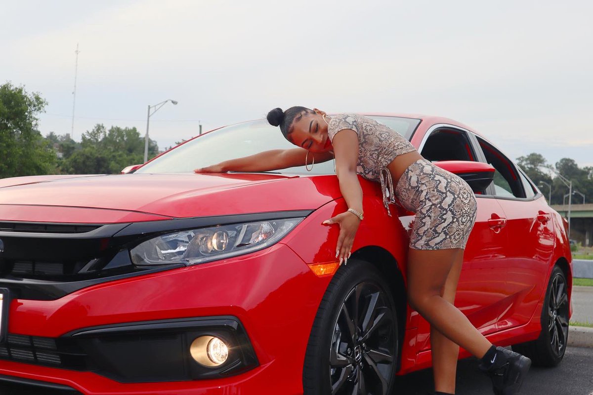 jasminelarimar's tweet photo. so i got myself my first car and i couldn’t be prouder❤️ #meetleo https://t.co/SFQDJJDhVi