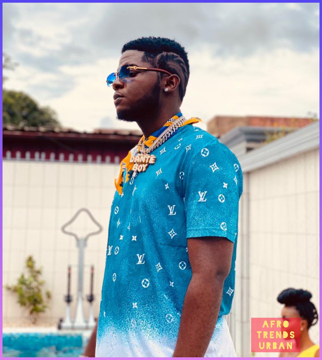 mistardrae's tweet photo. New Week Wishes From Our Dance-hall Artiste Dante Boy South.
What Positive Do You Think About His Anticiated Video *Paparazzi* Featuring Nigeria Singer VickRoss.
#afrotrendsurban #WeAreAfroLovers #AfroArt #Empawa #Africa #AfroCulture #afroblog #afrodanxe #afromusic #modelingin https://t.co/Z3AZP4DRcn