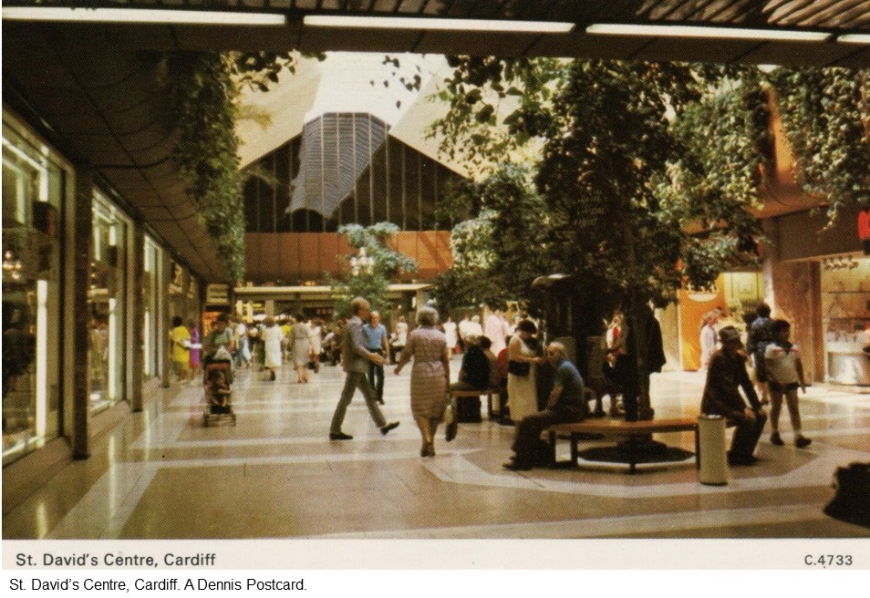 And finally for tonight (although I am sure this thread will return...), the St David's Centre in Cardiff, with a glimpse of that 80s shopping centre staple - the slatted mirrored ceiling: