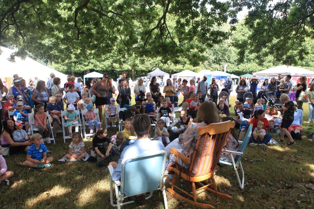 What an INCREDIBLE day! Thank you  Guernsey, for a fantastic turnout. I really saw the #GuernseyTogether  community spirit. So proud #bigdayout <a href="/HeidiSoulsby/">Heidi Soulsby MBE</a> <a href="/DrNicolaBrink/">Nicola Brink MBE</a>  thank you so much for coming!