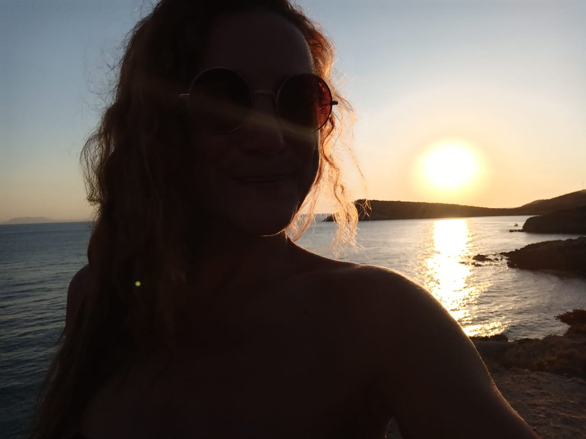 puellavolantes's tweet photo. Iyi ki sen varsın günbatımları. Yoksa nicedir bu halim. #sunsetloving <3 https://t.co/XG9GSxB8Pb