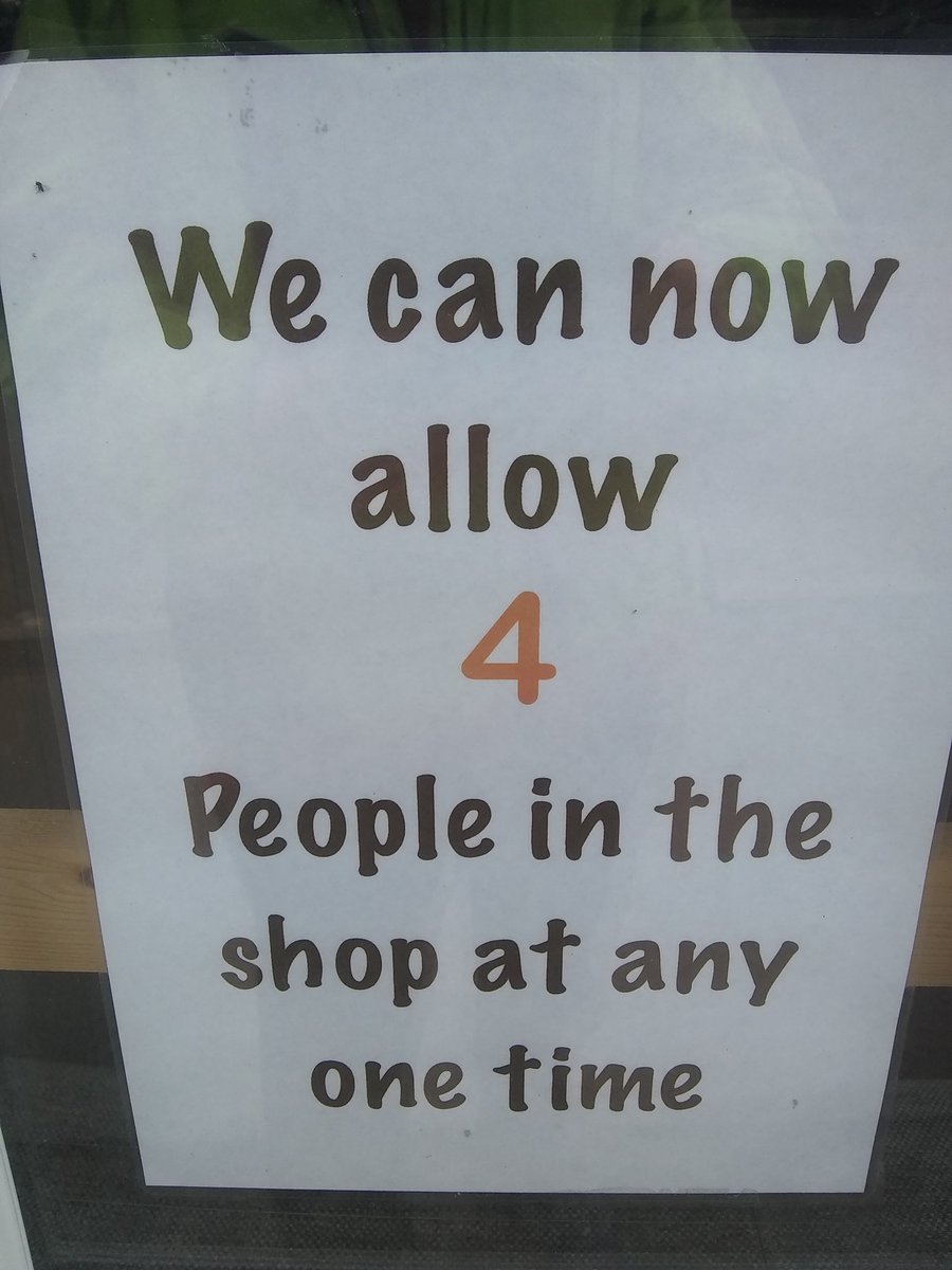 BainbridgeD1's tweet photo. #Bingo #NumberWalks around @ChorleyCouncil as I passed a Chippy spotted this, which seems appropriate. On its own number four (No 4 knock at the door) #StaySafe friends. https://t.co/i8huvPiPkg