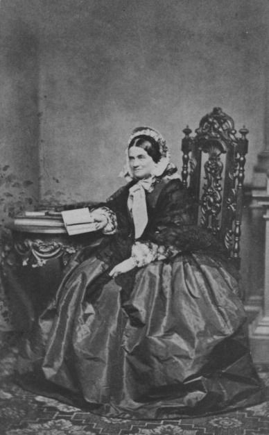 In December 1857 Elisabeth became pregnant for the third time in as many years, and her mother, who had been concerned about her daughter's physical and mental health, hoped that this new pregnancy would help her recover.