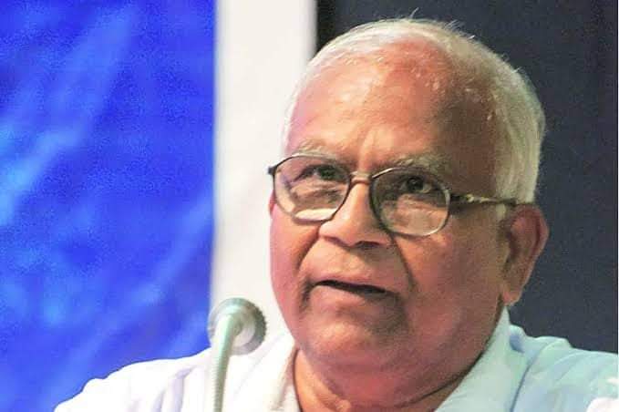 Yadav Tarte Patil (@yadavtartepatil) on Twitter photo My tribute to real spiderman of India, My Guru Dr.G.N.Vankhede on birthday anniversary. Dr Wankhede is a truly inspiring person for all wildlife lovers, specially for his path-breaking work on spiders.
<a href="/MahaForest/">Maha Forest Official</a> <a href="/SunilLimaye2/">Sunil Limaye</a> <a href="/UmeshVermaIFS/">Ever Forester</a> <a href="/AUThackeray/">Aaditya Thackeray</a> <a href="/ParveenKaswan/">Parveen Kaswan, IFS</a> My tribute to real spiderman of India, My Guru Dr.G.N.Vankhede on birthday anniversary. Dr Wankhede is a truly inspiring person for all wildlife lovers, specially for his path-breaking work on spiders.
<a href="/MahaForest/">Maha Forest Official</a> <a href="/SunilLimaye2/">Sunil Limaye</a> <a href="/UmeshVermaIFS/">Ever Forester</a> <a href="/AUThackeray/">Aaditya Thackeray</a> <a href="/ParveenKaswan/">Parveen Kaswan, IFS</a>