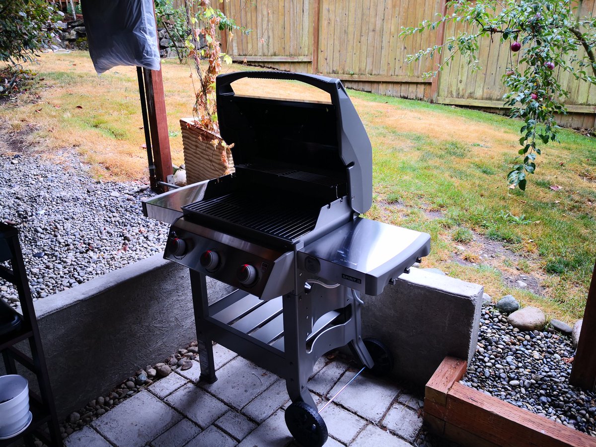 Daniel A. tweet media