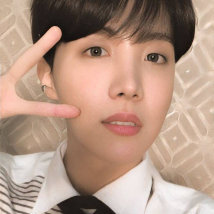 BTSGlobale's tweet photo. #bts7members #bts7boys #bts7thbday #bts721shooky #bts7yearsanniversary #bts7forever #bts7tan #bts7thanniversary #bts721 #bts7 #bts700days #bts7thanniversary💜 #bts7_lovee #bts7army #bts7boysvideo #bts7anniversary #bts7years https://t.co/koCG7tNDjQ
