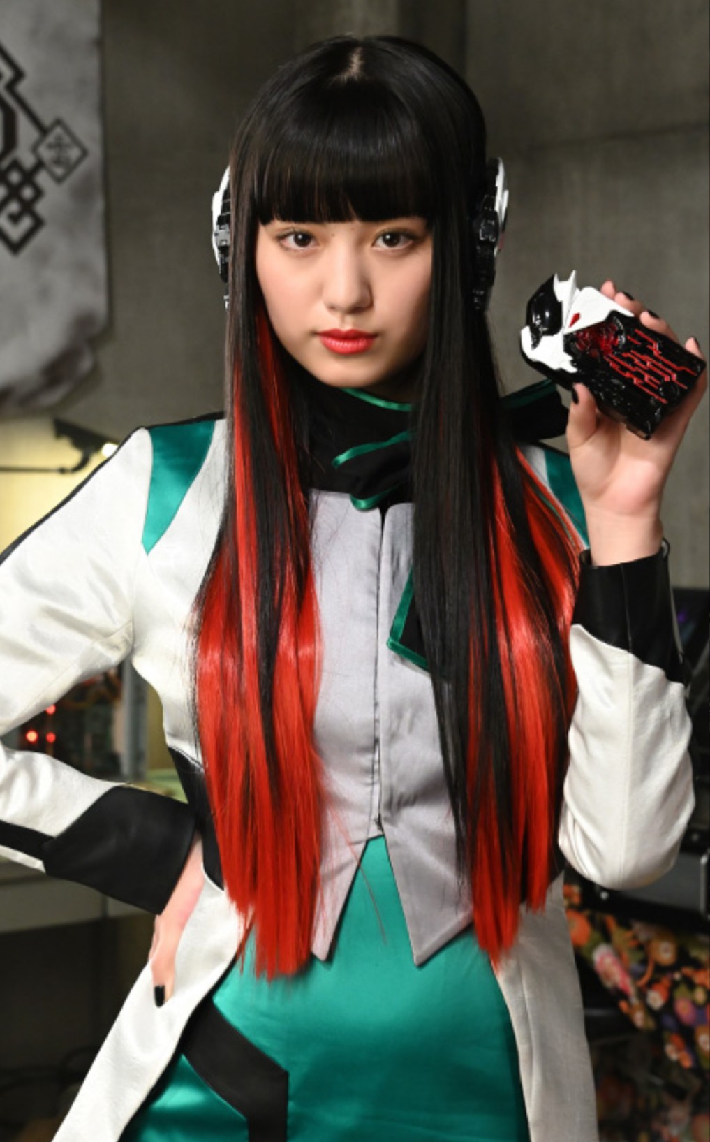 仮面ライダーゼロワン 仮面ライダー01 イズ コスプレ衣装 【SakuraCos