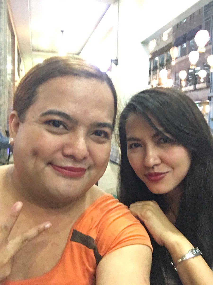 cindileila's tweet photo. Missing you my dear friend @missmhickaella https://t.co/6NpEa9O9qU