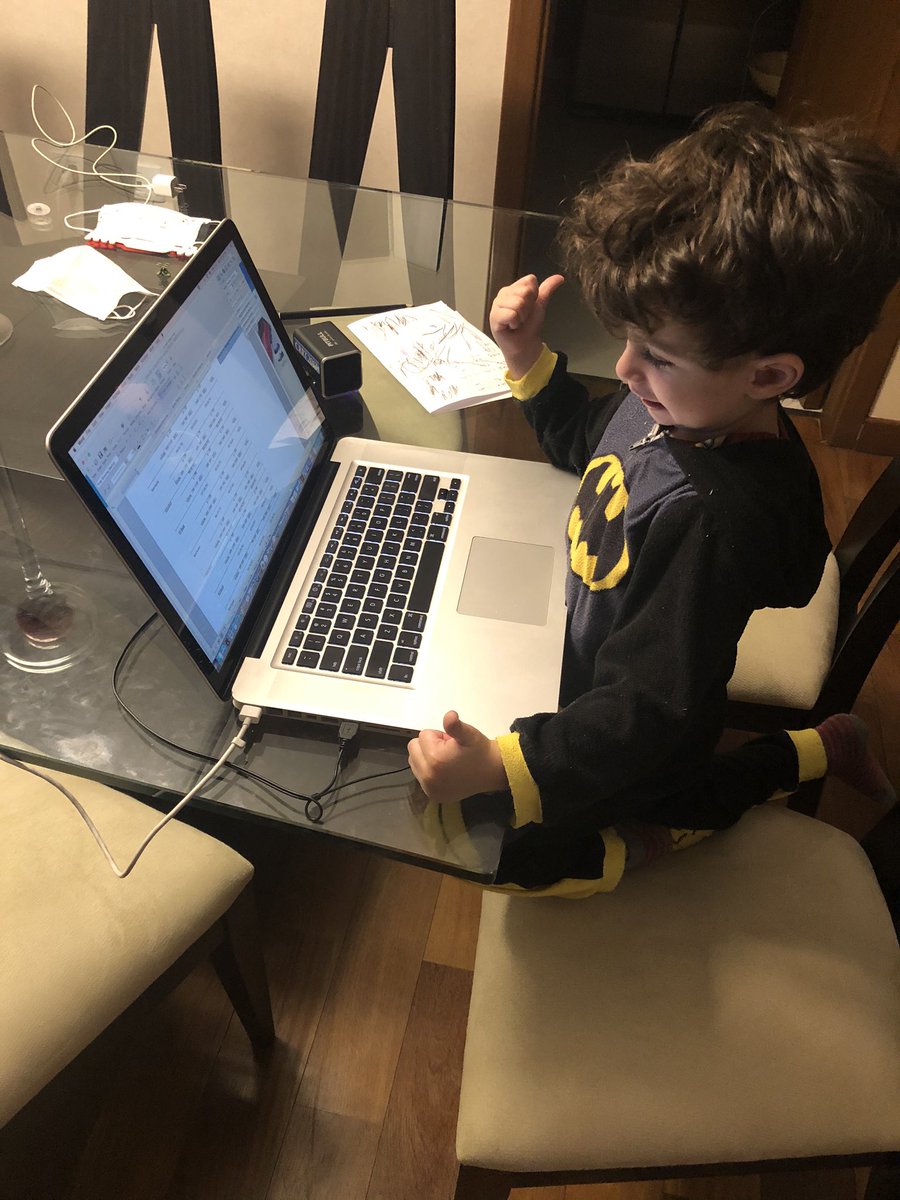 runningkidneys's tweet photo. Is always good to have a little help fromπ¦ Batman to review a manuscript before submission π @ISNkidneycare #0by25 #AKI #ISNyoung #NephroDad https://t.co/34Tak5isEF