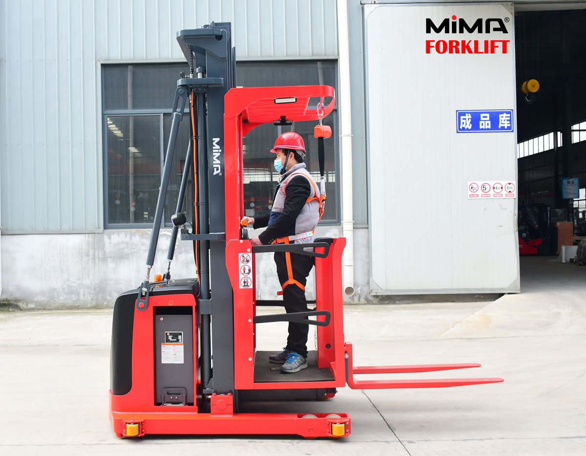 MimaRachel's tweet photo. MIMA electric order picker
Rated capacity 1000kg, lifting height 6000mm
#orderpicker #mimaforklift
export4@mimachina.com mob:+8615056588265 https://t.co/Q5qjGWCPCY