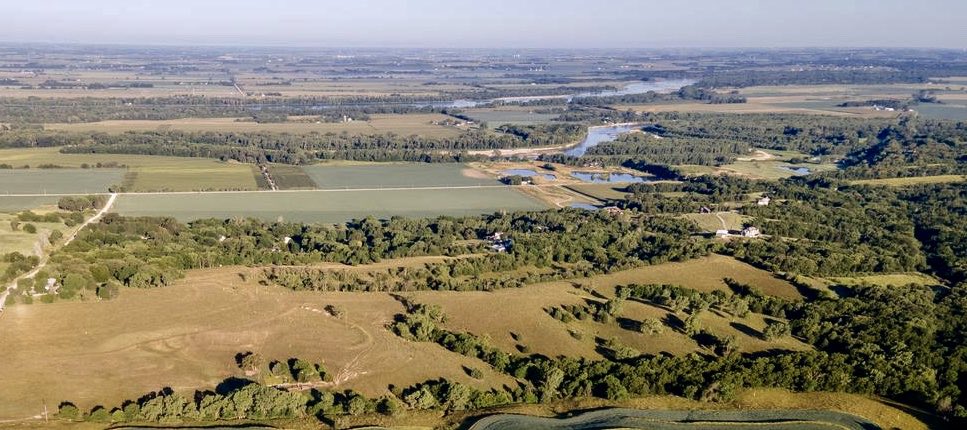 To the west, a blank canvas. Over those rivers, it’s cattle and cornfields. It’s gravel roads and family farms, some as old Burlington’s abandoned railroad.West represents the peace and solitude that makes golf so enticing. Freedom. That’s really what it is.14/