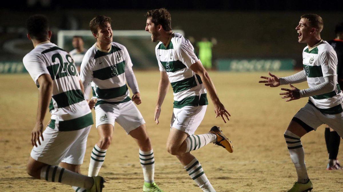 CharlotteMSoc's tweet photo. 49ers ranked among the NCAA's best programs over the last 5️⃣ years by @TheSoccerWire 

The last 5️⃣ years...
➡️ 57 wins 
➡️ 4 NCAA Tournament trips
➡️ 6 MLS Draft picks
➡️ 25 All-C-USA selections
➡️ 9 C-USA All-Freshman team selections

#GoldStandard

🔗 - https://t.co/CuUjTKdPes https://t.co/m5PU8NCVbZ