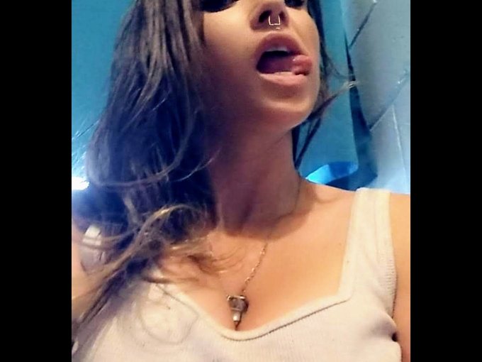 I'm online right now on Skyprivate - pay-per-minute system for Skype live shows. Call me right now in<a href="/tag/camgirl"class="tags"><span>#camgirl</span></a>