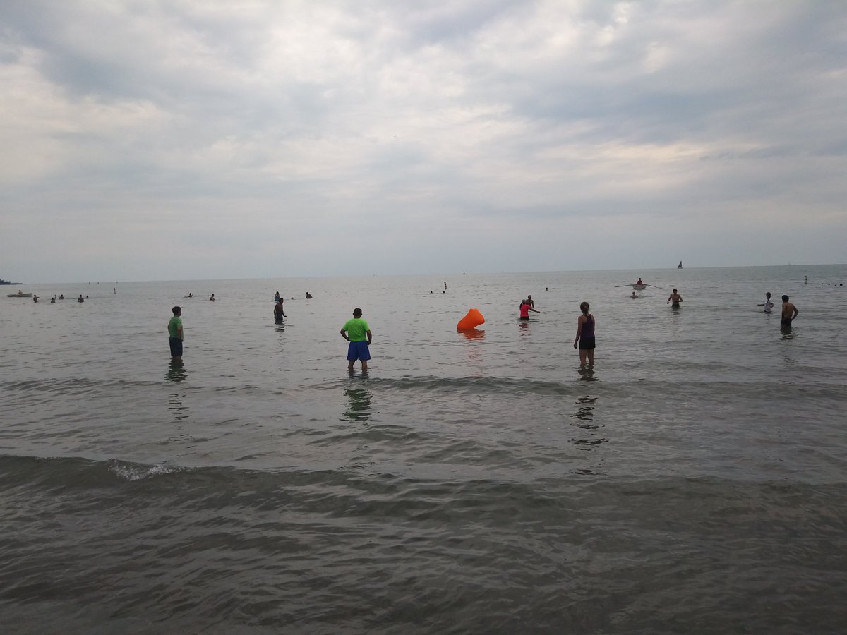 exploretofit's tweet photo. Also enjoyed the downtime at beach volleyball today. 

@Raine72Parrott
#TorontoBeaches #TorontoFitness #TorontoExercise #TorontoBeachVolleyball #TorontoFun #TorontoSocial https://t.co/VoQc6XVUC4