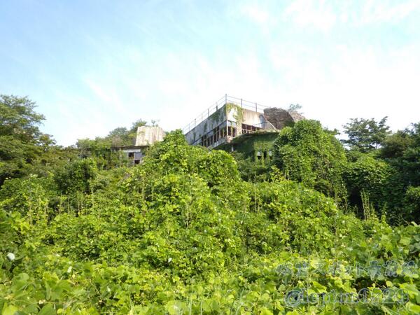 閲覧注意 心霊スポット No 0576 山本園大谷グランドセンター 栃木県宇都宮市大谷町ある娯楽施設跡 廃墟マニアの一部からは 関東の摩耶観光ホテル と呼ばれる 屋上にある干からびない水溜りに触れると死ぬ という噂がある