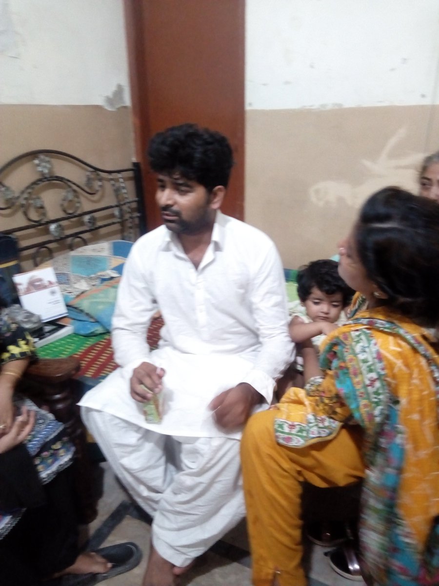JoyoAzadi's tweet photo. Mjo Pyaro Bha Azad thi Ghar ayo ah
Saji Sindh khe mubarakun
#SarangJoyo https://t.co/BAnmy0mFfX