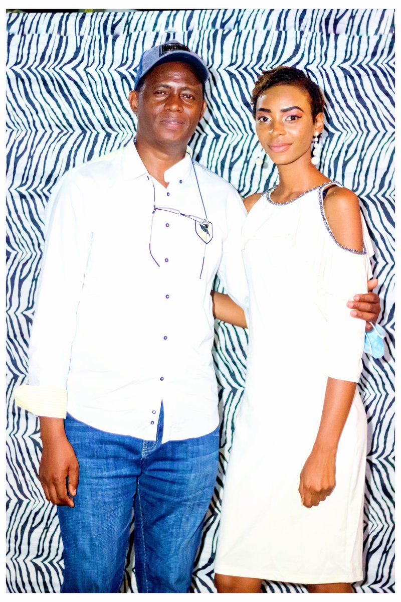 mukeba_n's tweet photo. Merci à la Prés. de la Commission Parlementaire des droits l'Homme, Honorable @ChristelleVuan1, 1ère Miss Francophone Afrique de l'histoire en RDC, et au Conseiller Juridique Principale de la Maison Civile du Président pour leur présence à l'occasion de mon anniversaire.🇨🇩🙏🏽 https://t.co/RjM34nUuOP