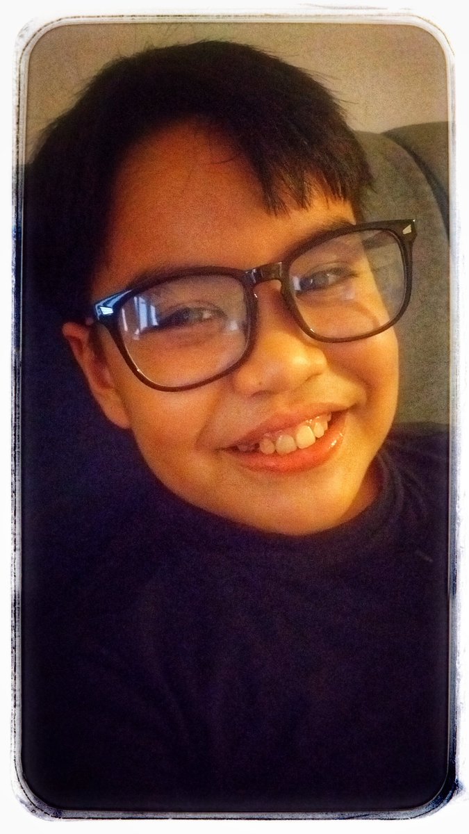 shokariola's tweet photo. They're off to online school on a cloudy Monday morning. Need eye protection more than ever. Great glasses. Thank you Ces.
#cestyle
#PeculiarGlasses
#NerdOn https://t.co/OL8rcwkXdl