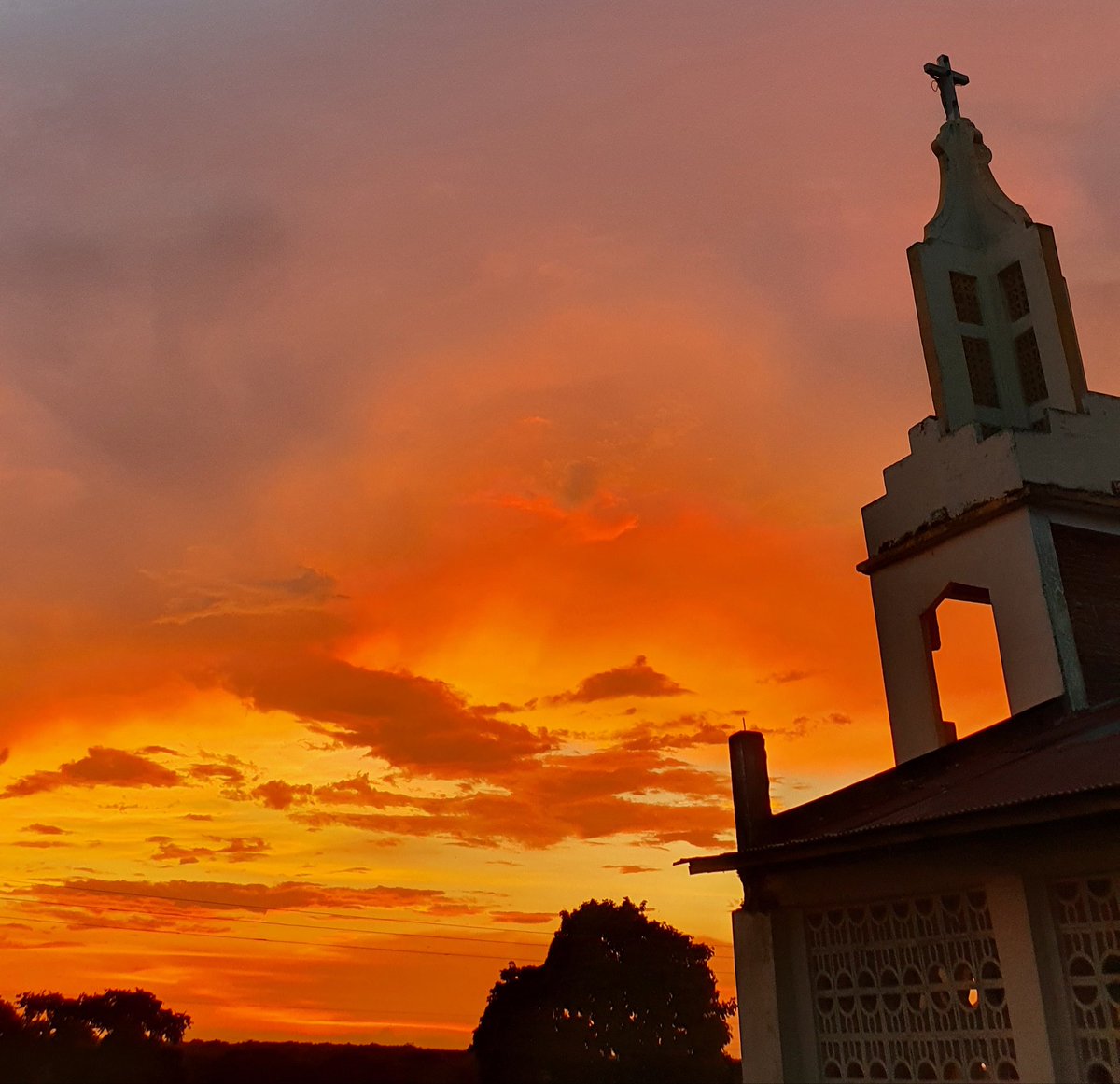padregustav's tweet image. Al atardecer de la vida seremos examinados en el amor. (San Juan de la Cruz).