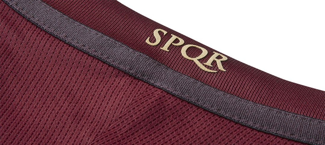 Pero como de costumbre cerramos con esos hermosos jocktags que mas de una vez terminan salvando a las camisetas.