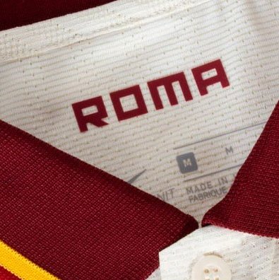 Pero como de costumbre cerramos con esos hermosos jocktags que mas de una vez terminan salvando a las camisetas.