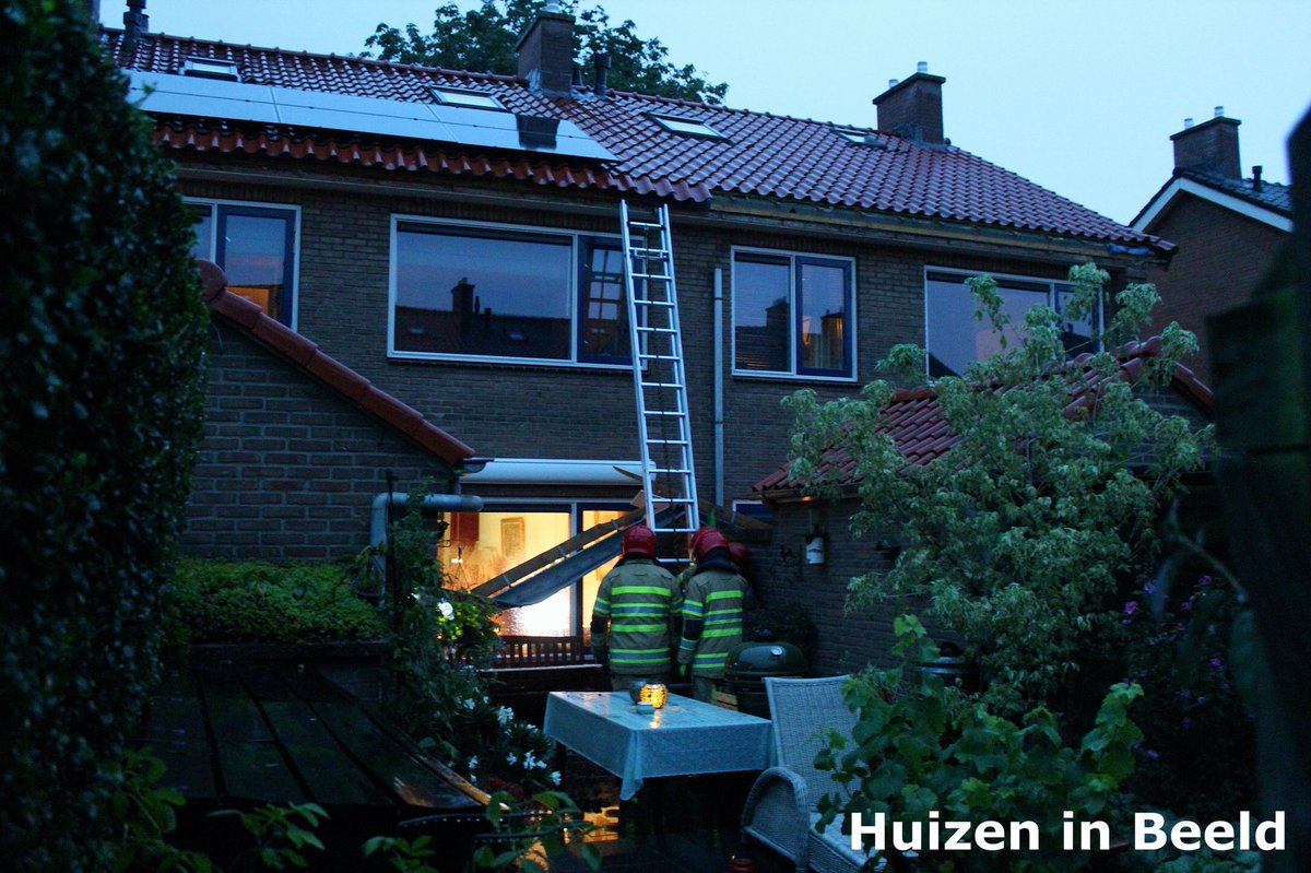 Melding brandweer Evertsenstraat