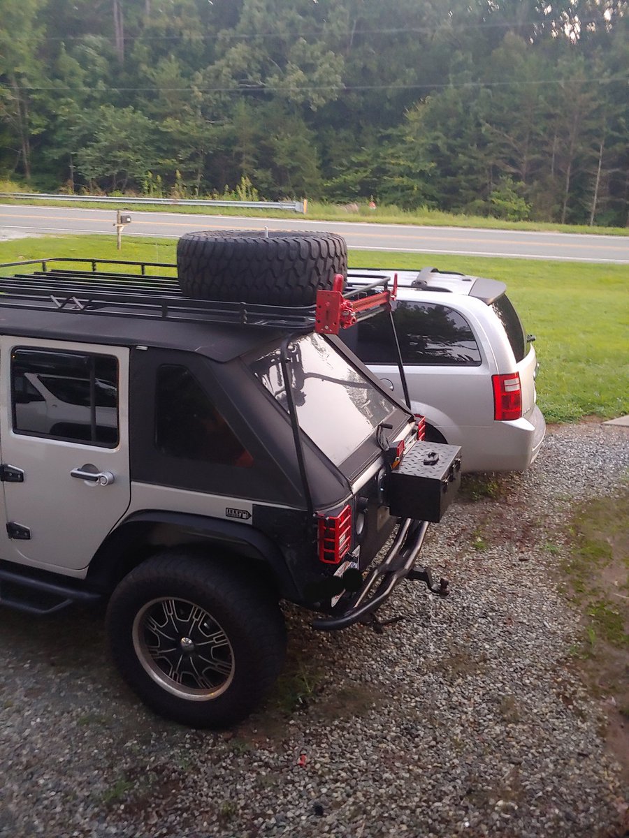 PunkyM5's tweet photo. what u think? Moved spare &amp; Jack 2 rack, attached toolbox that I water proofed. Will reposition back camera, I have a different 3ed brake light 2 attach 2 toolbox https://t.co/Z5ZfMSvwdT