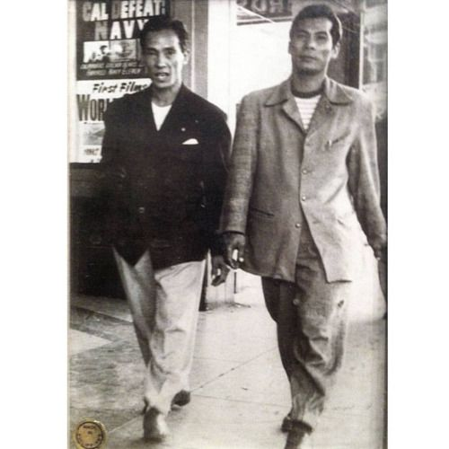 Vanessid's tweet photo. Omg look at these photos of Black, Japanese, and Filipinx pachucos and the California Zoot Suit subculture of the '40s (and linking an excellent article on these forgotten intersections!): https://t.co/LECtTSPHld https://t.co/NHseEz4jnw