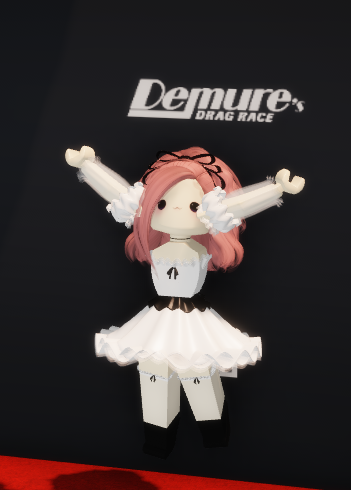 moonbearyue's tweet photo. It was messy and rushed but I still managed to get some pictures! @demureDH1 https://t.co/9EtfPFD5Ki